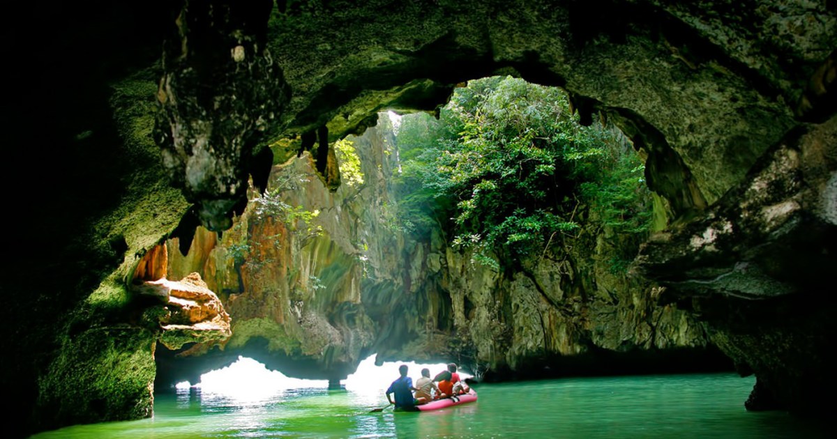 Kayaking at Hong Island - Phang Nga Bay