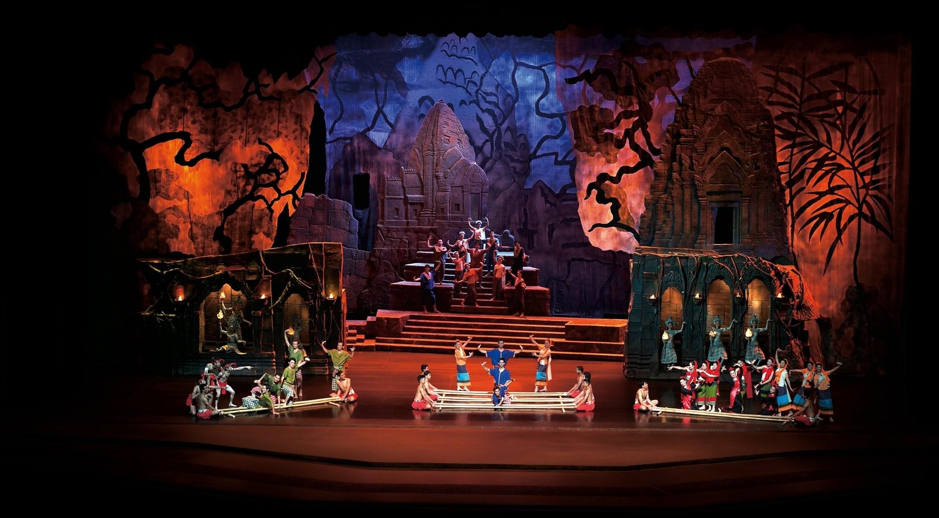 Siam Niramit Show