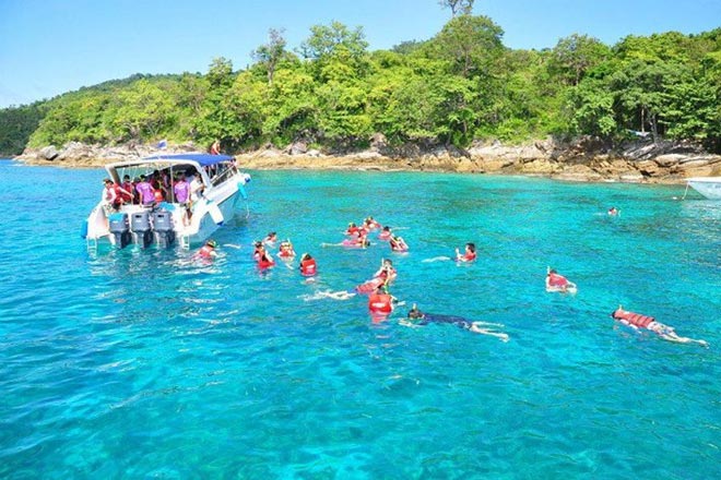 Raya Island Tour Speed Boat
