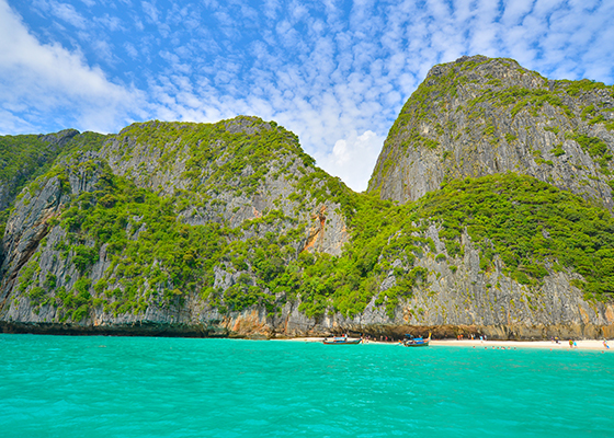 Phi Phi Sunrise Tour by Speed Boat