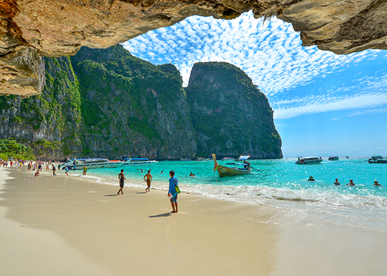 Phi Phi Sunrise Tour by Speed Boat
