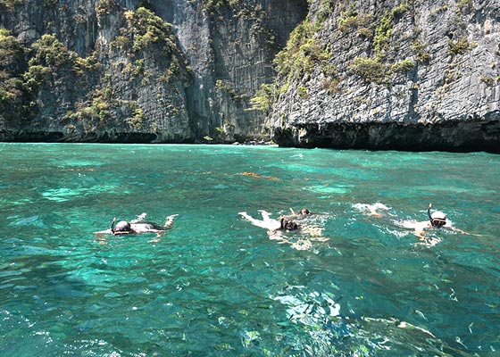 Phi Phi Sunrise Tour by Speed Boat