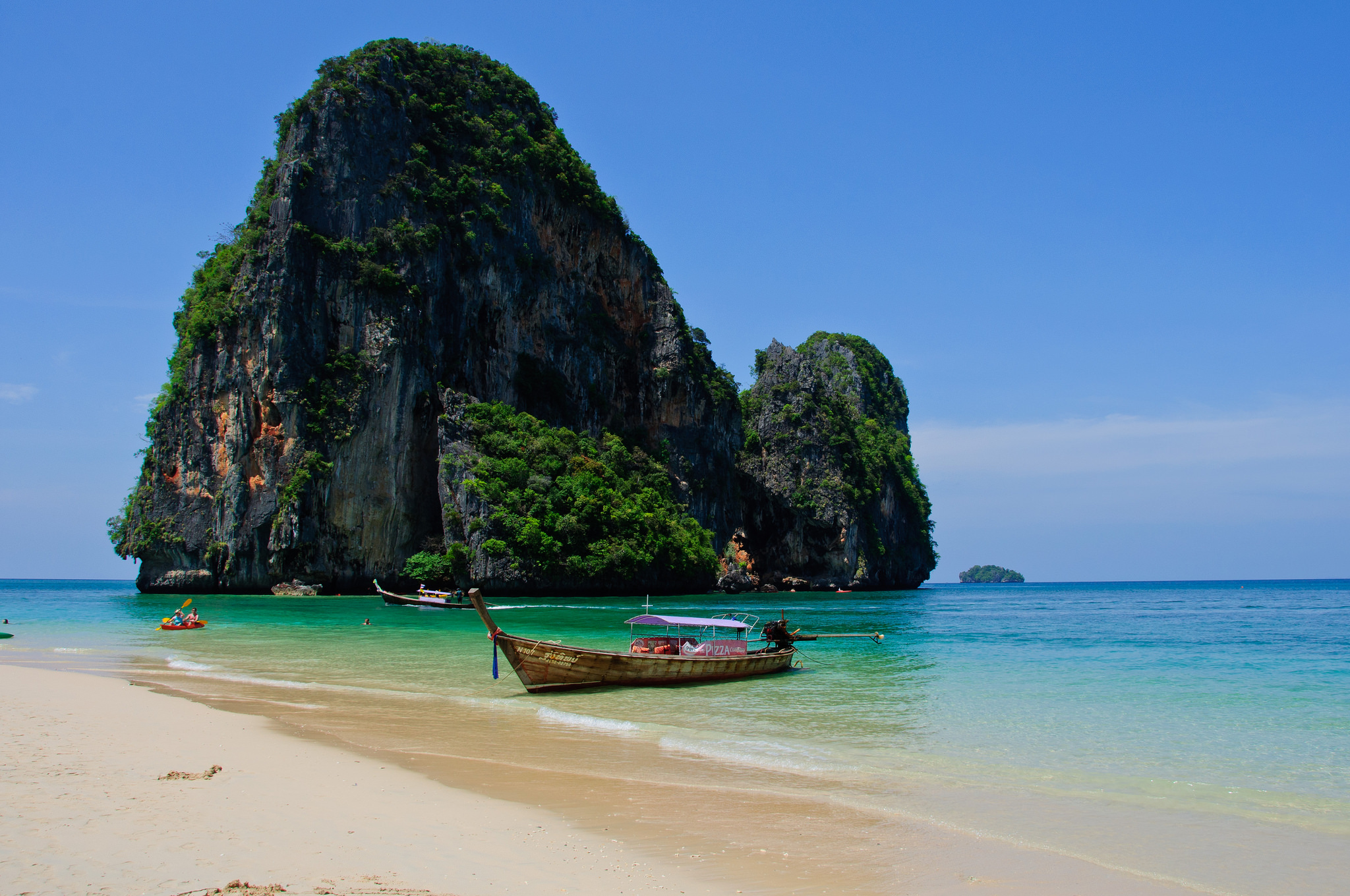 Emerald Island Kayaking at Krabi