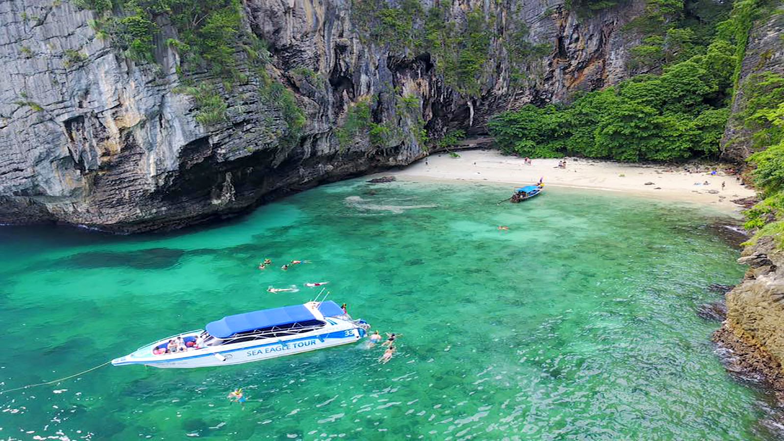 Phi Phi & Bamboo Island by Speed Boat