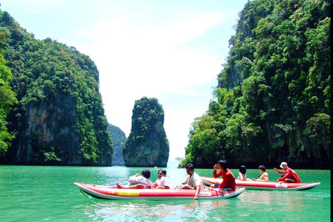 Phang Nga Bay by Big Boat James Bond Island