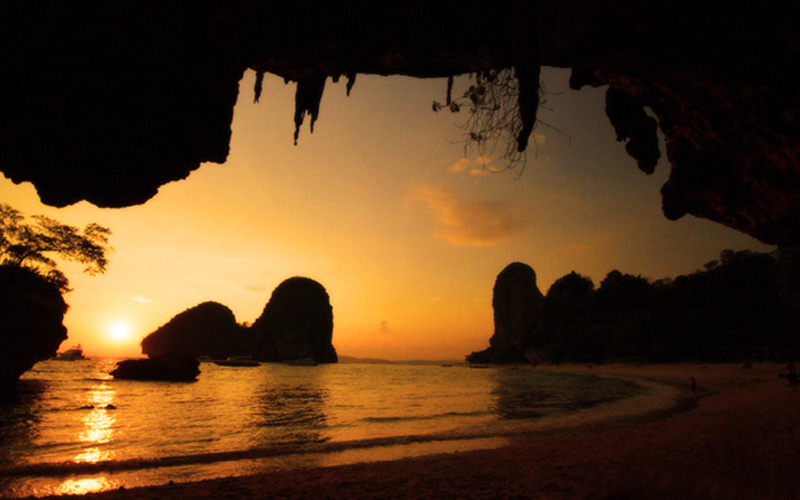 4 Islands & Sunset Tour By Big Boat With Dinner