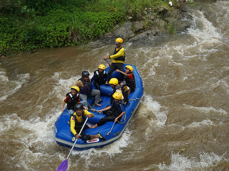 Whitewater Rafting Tours