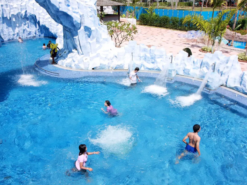 Splash Jungle Water Park Phuket