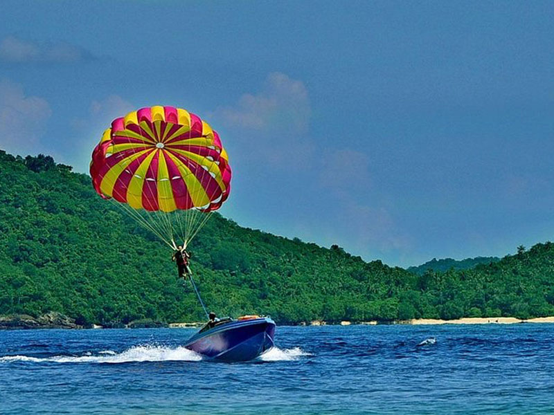 Raya & Coral Islands with Water Sports