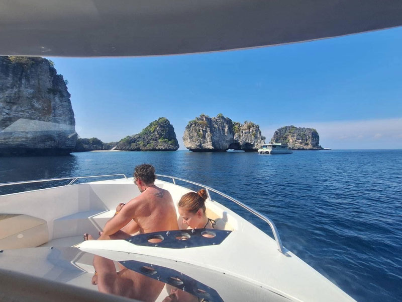 Private Speedboat Charters Phi Phi + Krabi