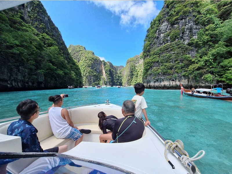 Private Speedboat Charters Phi Phi + Krabi