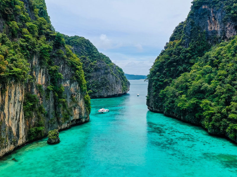 Private Speedboat Charters Phi Phi + Krabi