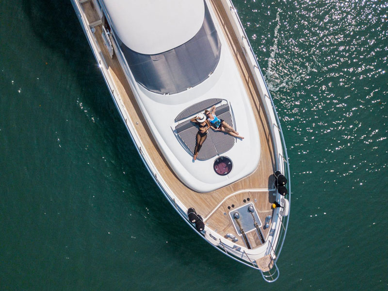 Private Tour by Modern Flybridge Yacht